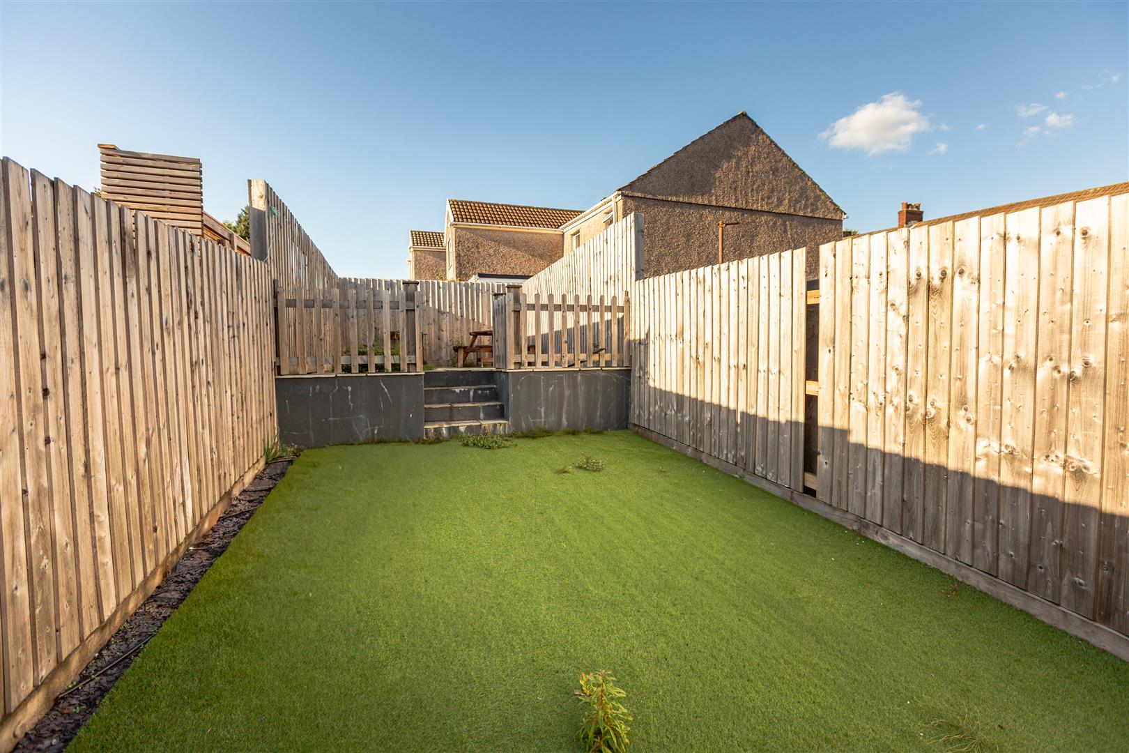 Courtney Street, Manselton, Swansea, SA5 9NX